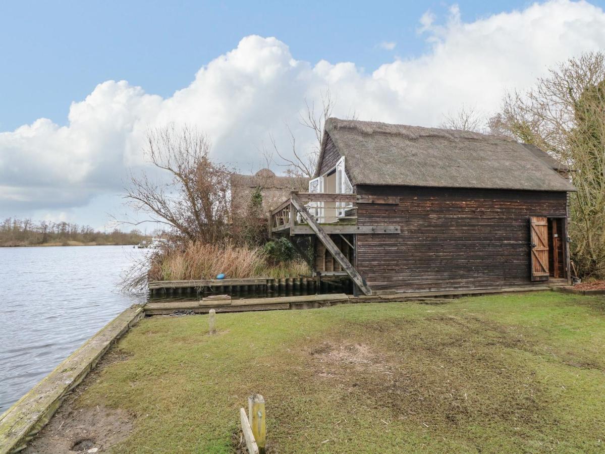 Вілла Cygnus Boathouse South Walsham Екстер'єр фото