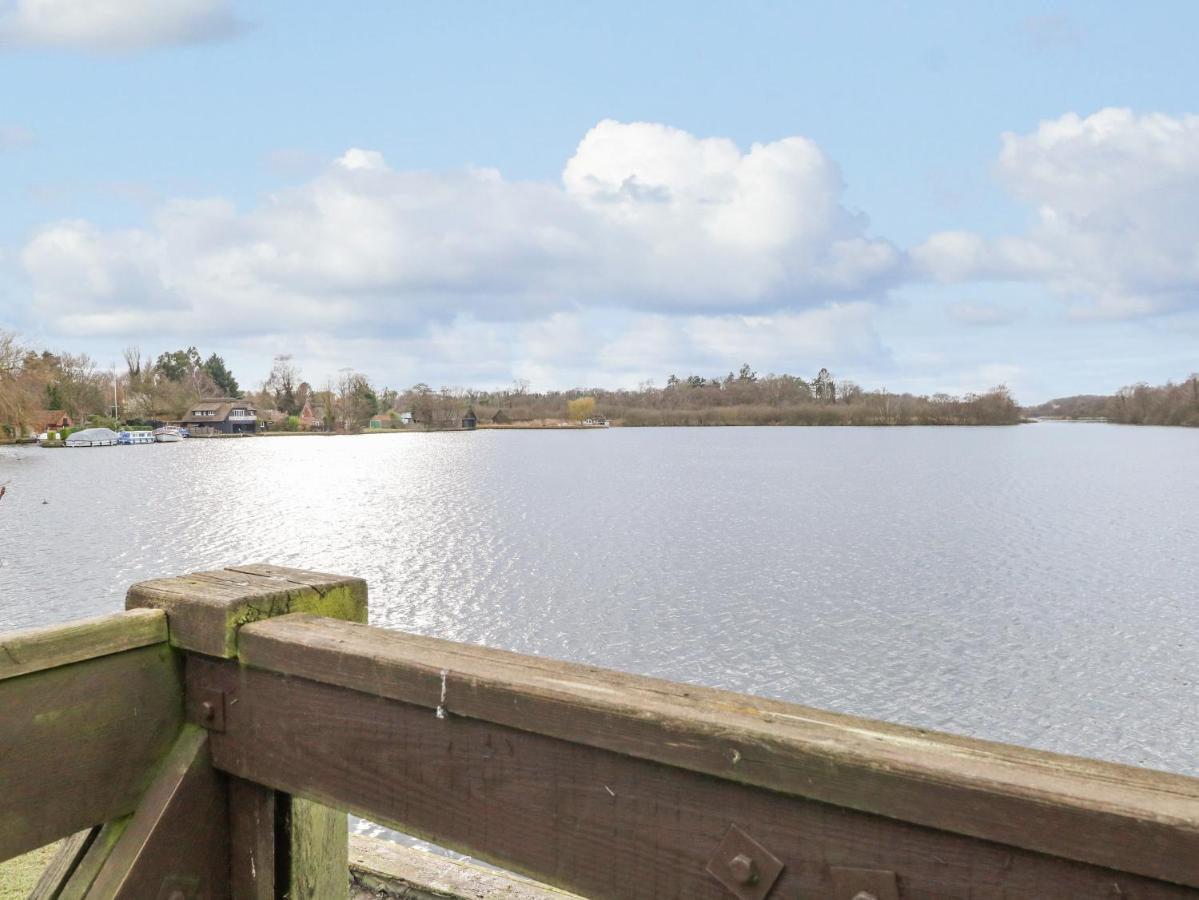 Вілла Cygnus Boathouse South Walsham Екстер'єр фото